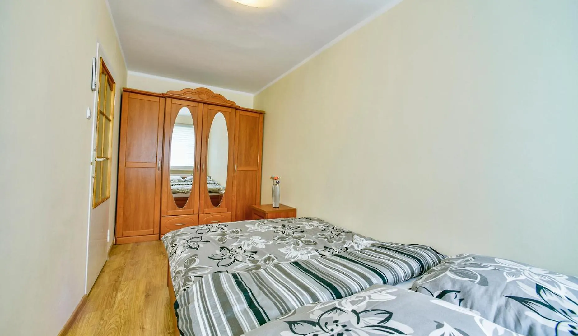 Apartament U Joli W Kolobrzegu Podczele - 2 Sypialnie, 50M2, Wifi I Parking Za Darmo! 0*, Kolobrzeg